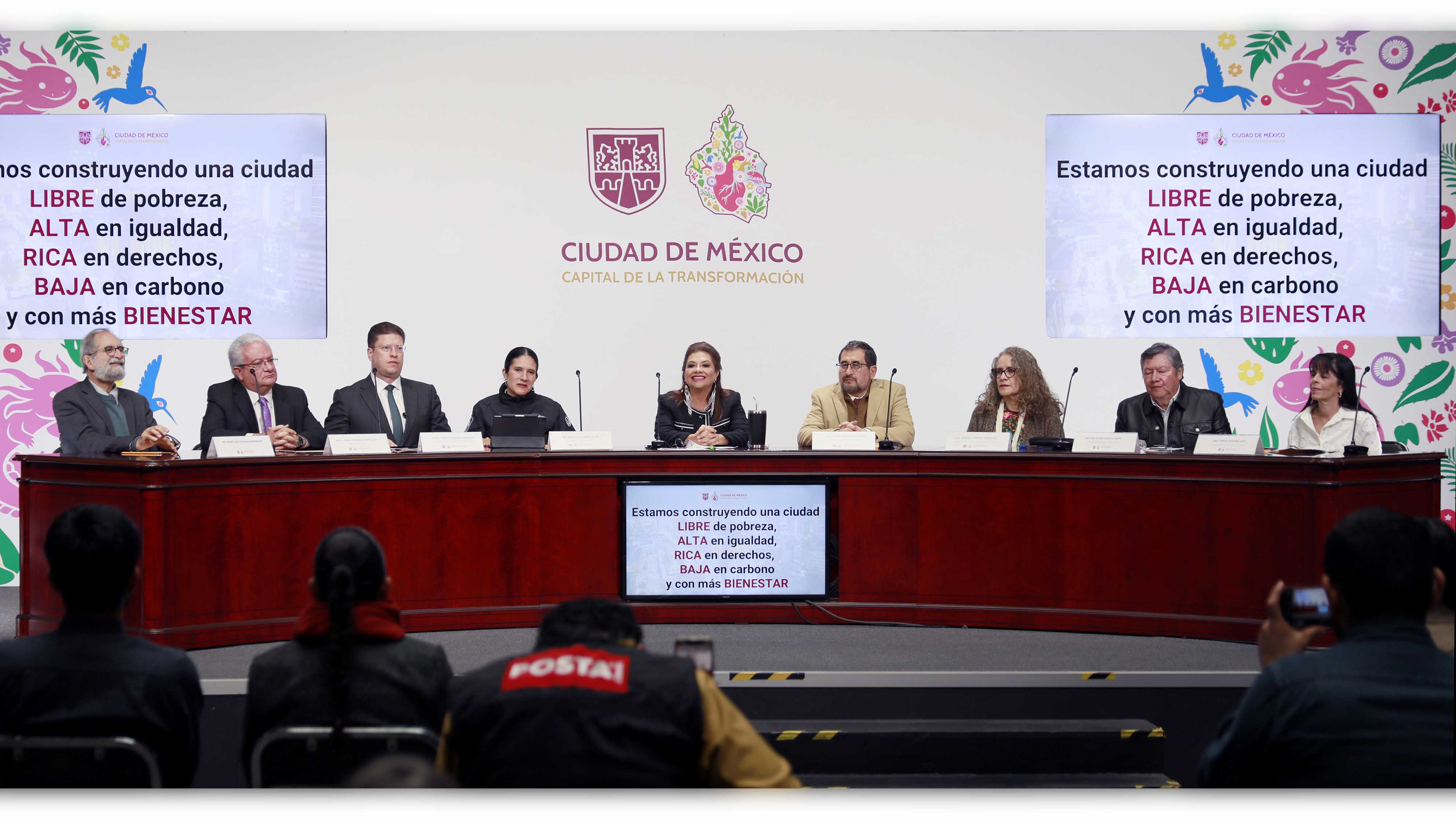 Conferencia de prensa 4nov 01.jpg